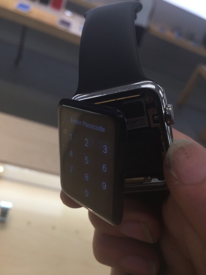 Apple Watch vướng vào vụ kiện tập thể mới, bị cáo buộc gặp lỗi nghiêm trọng từ Series 0 đến Series 3 - Ảnh 1.