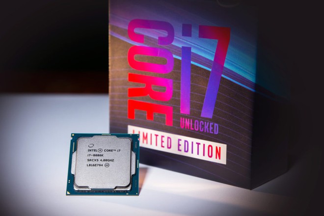 Chưa ra mắt chính thức, CPU kỷ niệm 40 năm của Intel đã được ép xung lên 7,24 GHz - Ảnh 1.