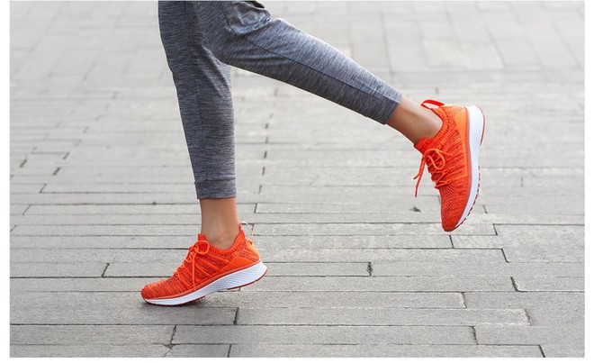 Xiaomi trình làng giày thể thao Mi Sports Sneakers 2, cải thiện thiết kế, giá giữ nguyên 31 USD - Ảnh 1.