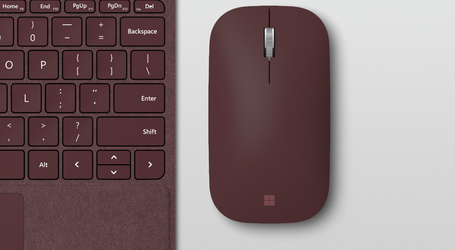 Microsoft ra mắt chuột Surface Mobile Mouse mới, dùng hai pin AAA, giá 35 USD - Ảnh 1.