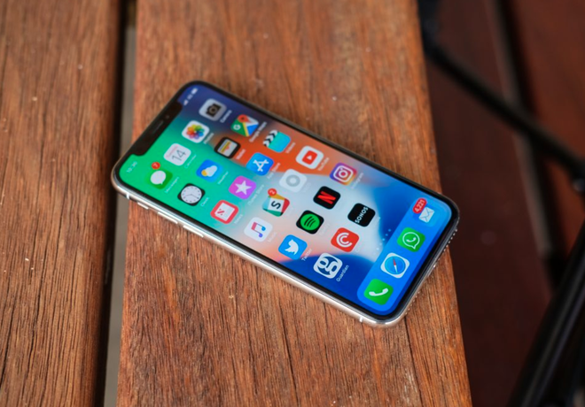 Chiếc iPhone 2018 sẽ đem đến không chỉ là một, mà là 2 cú đánh thẳng vào mặt Samsung - Ảnh 3.
