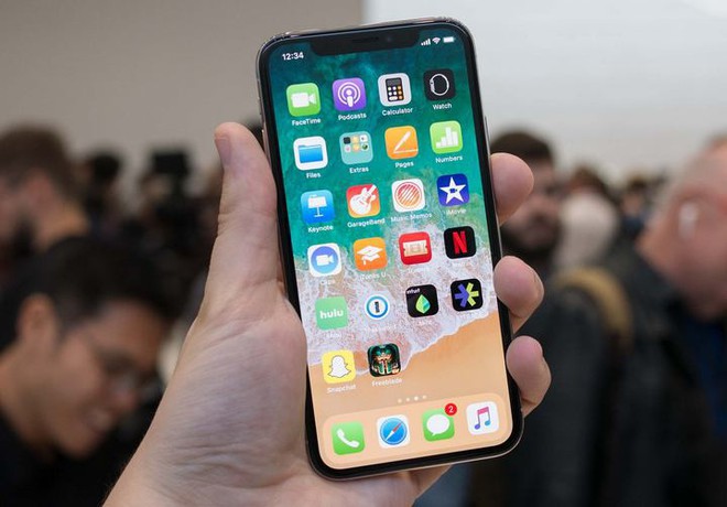 Linh kiện sản xuất iPhone X tồn kho số lượng lớn trước thời điểm iPhone mới sắp ra mắt - Ảnh 1.