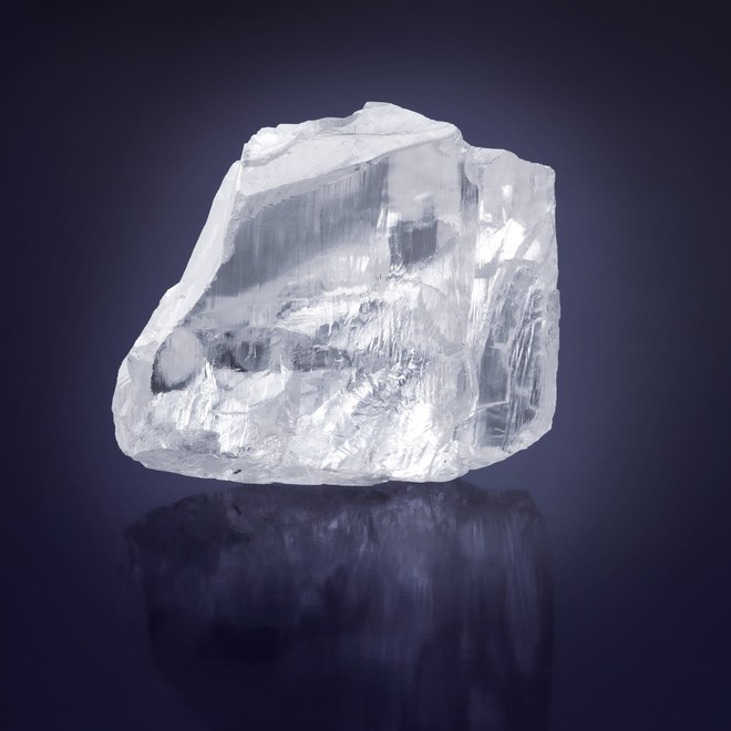 Sâu khoảng 200 km dưới lòng đất, các nhà khoa học ước tính có tới hơn 1 triệu tỉ tấn kim cương đang ngủ yên - Ảnh 2.