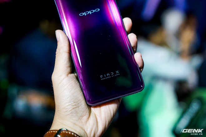 Ảnh thực tế Oppo Find X tại Việt Nam: Snapdragon 845, màn hình tràn siêu cực, camera thò thụt tinh tế, giá gần 21 triệu đồng - Ảnh 15.