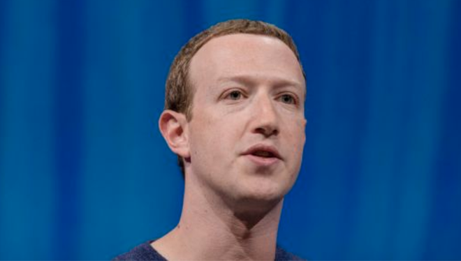 Các nhà đầu tư thổi bay 130 tỷ USD ra khỏi giá trị thị trường của Facebook sau khi dự báo doanh thu yếu - Ảnh 1.
