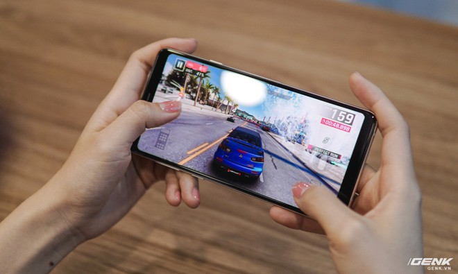 Đánh giá hiệu năng Galaxy A8 Star: Hoạt động mượt mà, game nào cũng chiến tốt - Ảnh 8.