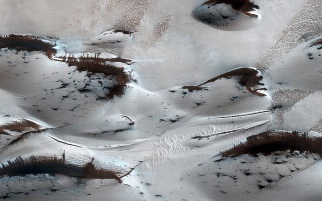 Cận cảnh bề mặt kỳ thú trên Sao Hỏa trong loạt ảnh mới nhất của NASA - Ảnh 8.