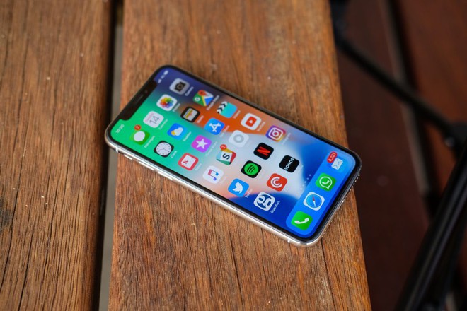 Hóa ra mức giá trên trời của iPhone X lại là chiến lược kinh doanh cực kỳ thông minh từ phía Apple - Ảnh 1.