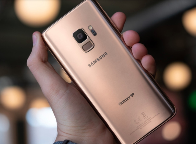 Mối lo của Samsung: Galaxy S9 không bán chạy được như Galaxy S8, mà S8 thì lại không bán chạy được như S7 - Ảnh 2.
