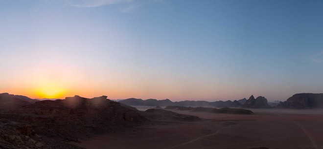 Chiêm ngưỡng vẻ choáng ngợp của sa mạc từng xuất hiện trong các cảnh phim Star Wars và The Martian - Ảnh 6.