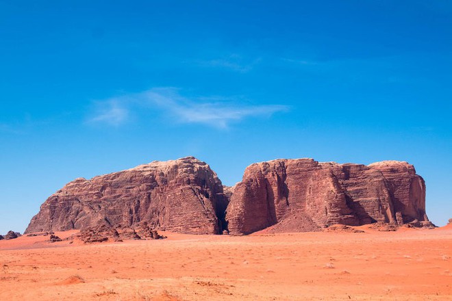 Chiêm ngưỡng vẻ choáng ngợp của sa mạc từng xuất hiện trong các cảnh phim Star Wars và The Martian - Ảnh 22.