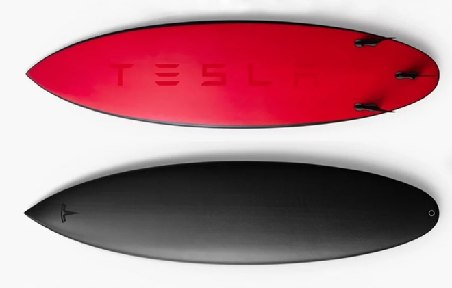 Chiếc ván lướt sóng giá 1500 USD của Tesla là một sản phẩm...ngớ ngẩn - Ảnh 1.