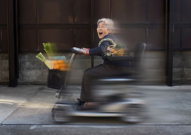 Cụ bà Nhật 90 tuổi tiếp tục chinh phục Internet bằng niềm vui sống mỗi ngày qua nhiếp ảnh - Ảnh 6.