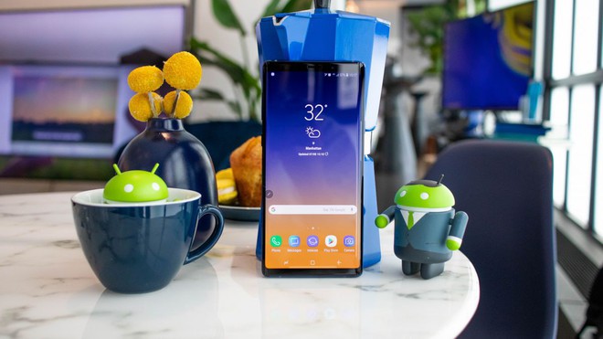 Giá bán smartphone trung bình của Samsung giảm mạnh do sự bành trướng của các hãng giá rẻ Trung Quốc - Ảnh 2.