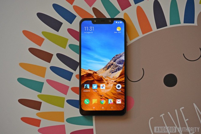 Trên tay sớm Pocophone F1, hiệu suất hàng đầu, màn hình đẹp, pin tuyệt, giá siêu rẻ nhưng camera tầm thường - Ảnh 3.