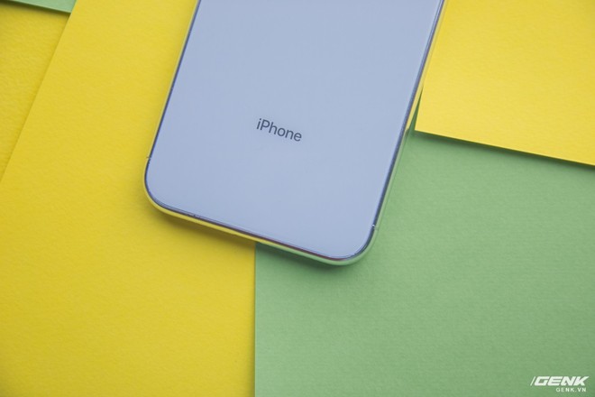 iPhone 6.1 inch sắp ra mắt của Apple về VN dưới dạng mô hình - Ảnh 3.