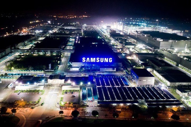 Samsung sắp mở lại nhà máy A4 vì chờ mãi cũng có khách đặt mua màn OLED dẻo - Ảnh 1.