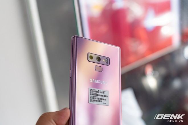 Trên tay Samsung Galaxy Note9 Lavender Purple bản đặc biệt chỉ bán tại Hàn Quốc: màu tím thời thượng tặng kèm 2 bút S-Pen - Ảnh 6.