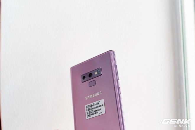 Trên tay Samsung Galaxy Note9 Lavender Purple bản đặc biệt chỉ bán tại Hàn Quốc: màu tím thời thượng tặng kèm 2 bút S-Pen - Ảnh 8.