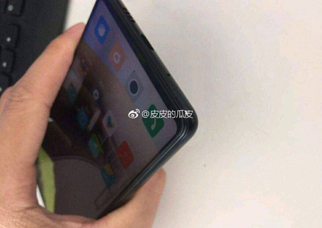 Xiaomi Mi MIX 3 lộ ảnh thực tế với thay đổi lớn về thiết kế so với Mi MIX 2 - Ảnh 3.