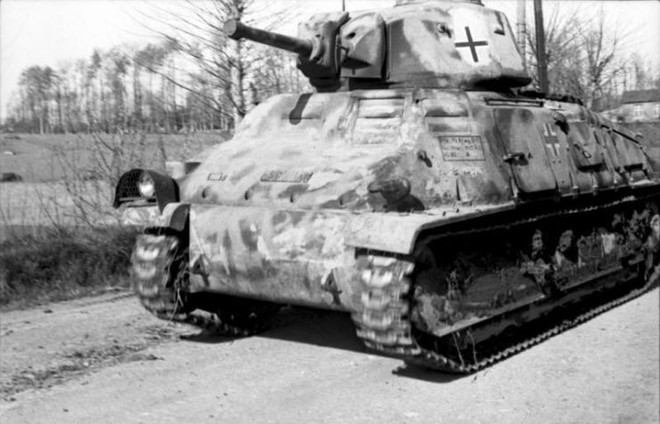 Tìm hiểu số phận của mẫu xe tăng Pháp siêu uy lực trong thế chiến 2 từng khiến xe tăng Đức phải khiếp sợ - Ảnh 5.