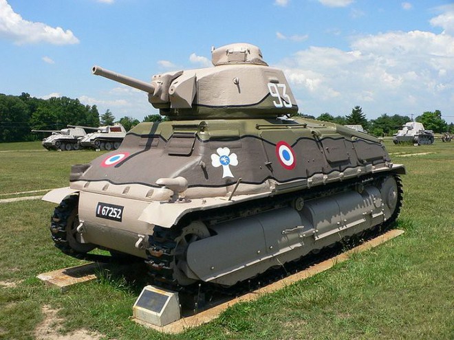Tìm hiểu số phận của mẫu xe tăng Pháp siêu uy lực trong thế chiến 2 từng khiến xe tăng Đức phải khiếp sợ - Ảnh 9.