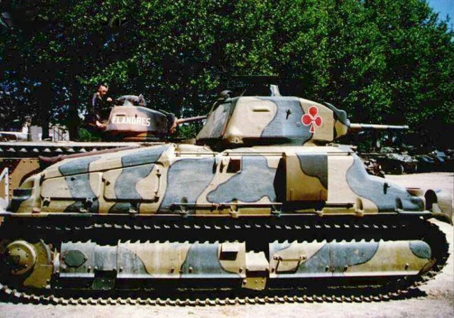 Tìm hiểu số phận của mẫu xe tăng Pháp siêu uy lực trong thế chiến 2 từng khiến xe tăng Đức phải khiếp sợ - Ảnh 3.
