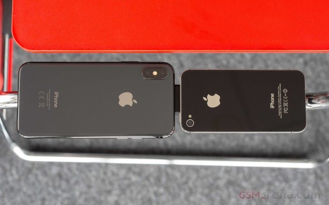 Apple chuyển sang sử dụng pin của nhà sản xuất Trung Quốc để iPhone có giá bán rẻ hơn - Ảnh 1.