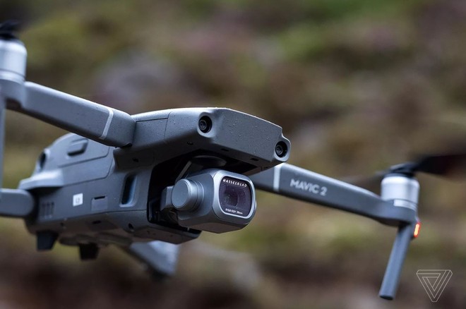 DJI ra mắt bộ đôi drone Mavic 2 mới, Mavic 2 Pro giá $1.449 và Mavic 2 Zoom giá $1.249 - Ảnh 1.