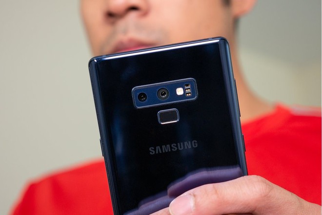 Samsung Galaxy S10 có thể lên kệ với 5 tùy chọn màu sắc khác nhau - Ảnh 1.