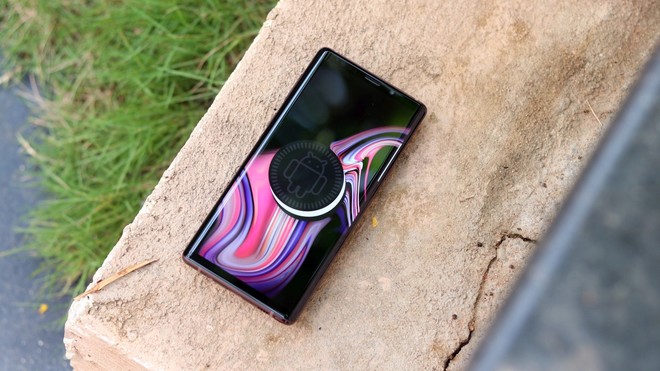 Samsung tung video tiết lộ quy trình sản xuất Galaxy Note9 - Ảnh 1.