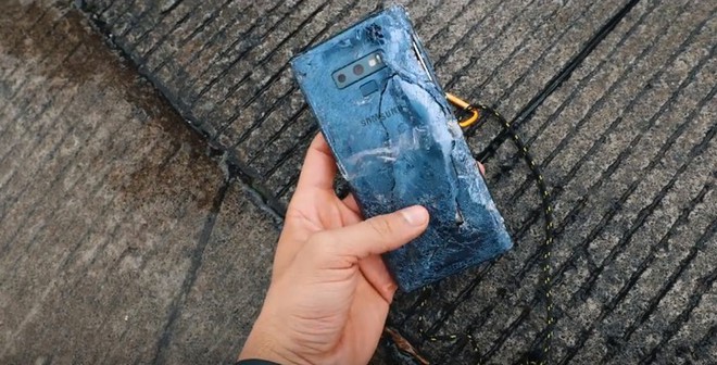 Thả rơi Galaxy Note9 từ độ cao 300 mét: Thừa sống thiếu chết nhưng quyết không thành vỡ vụn - Ảnh 5.