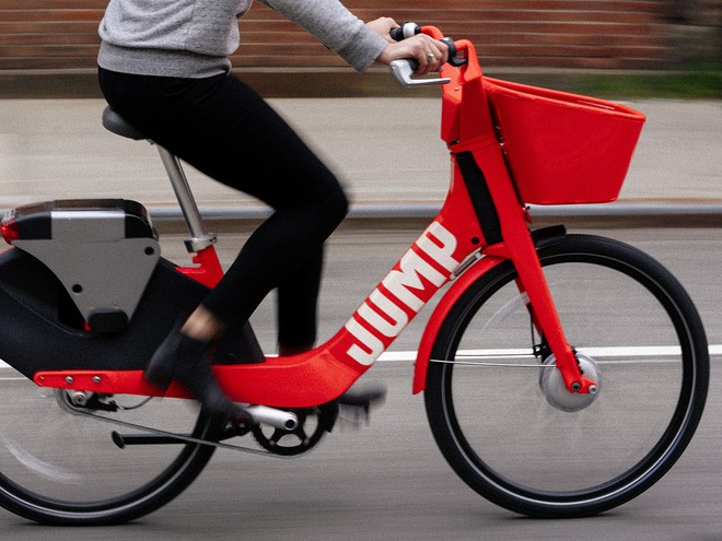 Uber muốn tập trung vào xe đạp điện và xe tay ga để thay thế cho ô tô - Ảnh 1.