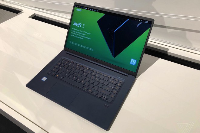 [IFA 2018] Acer công bố giá và ngày lên kệ của Swift 5 mới: Laptop 15,6 inch nhẹ nhất thế giới - Ảnh 3.