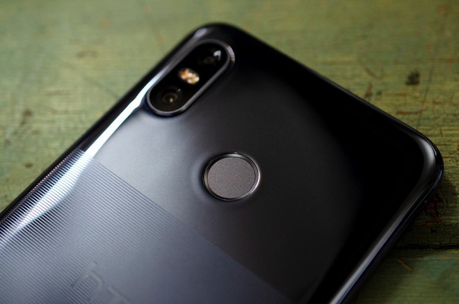[IFA 2018] HTC U12 Life ra mắt: Mặt lưng 2 tông màu, Snapdragon 636, có jack cắm tai nghe, pin 3600mAh, giá từ 9.5 triệu - Ảnh 3.