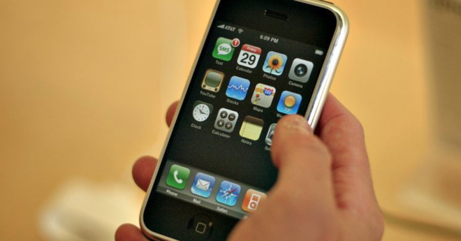 Suýt nữa thì Steve Jobs đã ngăn không cho Apple sáng chế ra iPhone - Ảnh 1.