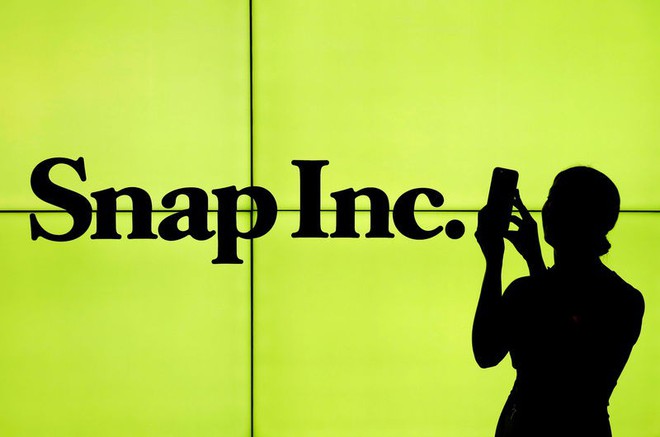 Snapchat Q2/2018: Lỗ ròng 353 triệu USD, số lượng người dùng lần đầu sụt giảm, mặc dù doanh thu tăng trưởng mạnh 44% - Ảnh 1. Snapchat Q2/2018: Lỗ ròng 353 triệu USD, số lượng người dùng lần đầu sụt giảm, mặc dù doanh thu tăng trưởng mạnh 44% - Ảnh 1.