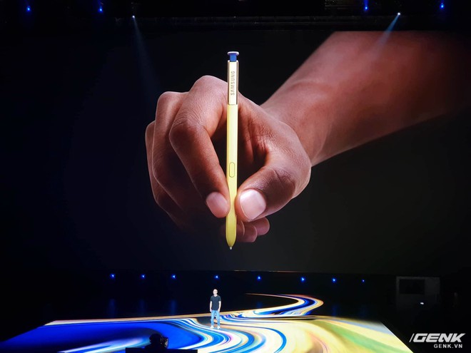 Samsung ra mắt Galaxy Note9: Bút S-Pen mới, pin 4000mAh, dung lượng 512GB, camera AI - Ảnh 7.