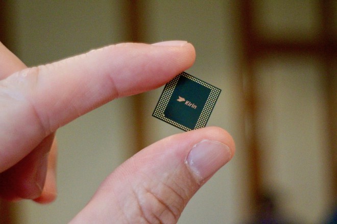 [IFA 2018] Huawei ra mắt Kirin 980: là vi xử lý 7nm đầu tiên trên thế giới, hứa hẹn sẽ hủy diệt chip của cả Qualcomm lẫn Apple - Ảnh 1.