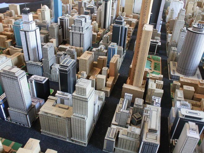 Choáng ngợp với mô hình thành phố mini siêu chi tiết được tạo nên bởi cụ ông 78 tuổi trong suốt hơn 65 năm - Ảnh 13.