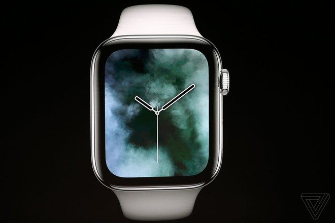 Apple Watch Series 4 ra mắt: Màn hình OLED lớn hơn 35%, hình nền động nhả khói, vẽ điện tâm đồ, phát hiện ngã nhưng pin y như cũ - Ảnh 4.