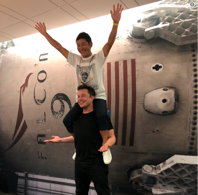 Elon Musk: Chắc tôi cũng sẽ bay lên Mặt trăng - Ảnh 2.