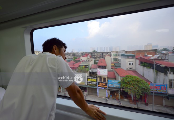 Ảnh, clip: Trải nghiệm bên trong đoàn tàu đường sắt trên cao Cát Linh - Hà Đông ngày chính thức chạy thử - Ảnh 19.