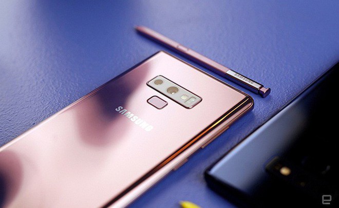 Sức ép cạnh tranh quá lớn đã buộc Samsung phải đưa công nghệ mới nhất lên dòng tầm trung - Ảnh 2.