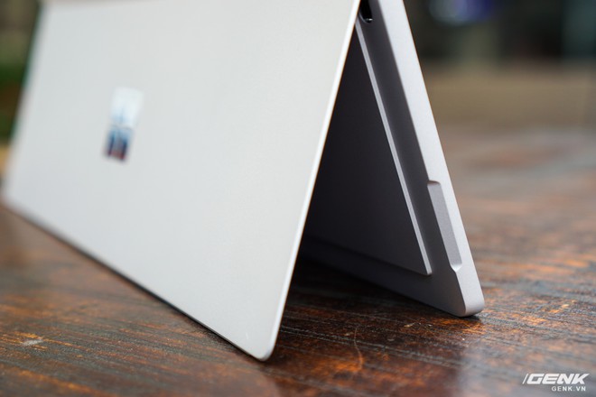 Surface Pro 6 chưa được Microsoft công bố đã có mặt tại Việt Nam - Ảnh 22.