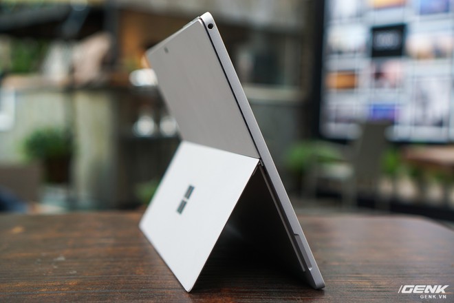 Surface Pro 6 chưa được Microsoft công bố đã có mặt tại Việt Nam - Ảnh 26.