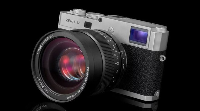 Zenit và Leica ra mắt máy ảnh Full-frame Zenit M: Kết hợp công nghệ Nga - Đức - Ảnh 1.