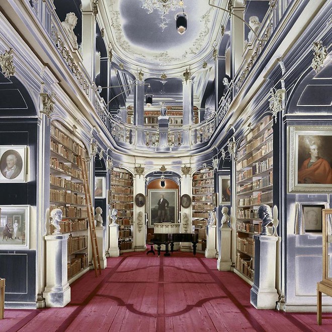 Nhiếp ảnh gia người Ý thực hiện cuộc hành trình đi tìm thư viện đẹp nhất thế giới, và đây là những gì anh ấy ghi lại được - Ảnh 15.