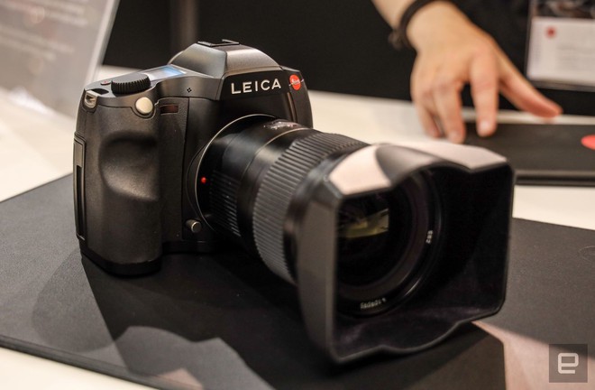Cận cảnh Leica S3: máy ảnh cảm biến Medium Format 64MP, quay phim 4K, giá không dưới 20.000 USD - Ảnh 3.