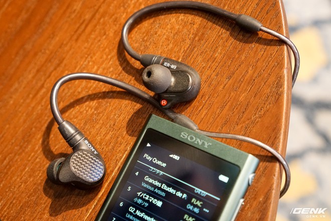 Cận cảnh tai nghe chống ồn WH-1000XM3 vừa ra mắt của Sony: tự động điều chỉnh mức chống ồn và cường độ âm thanh xung quanh, sạc nhanh 10 phút cho 5 giờ nghe, giá 8,49 triệu đồng - Ảnh 8.